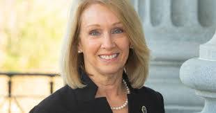 Sam Wellborn's Instagram, Twitter & Facebook