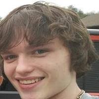 Hunter Shaw's Instagram, Twitter & Facebook