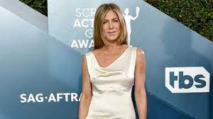 Jennifer aniston plastic surgery 2021. Could Brad Pitt And Jennifer Aniston Reunite At The 2021 Oscars Why Jen Skipped