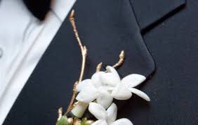 Die ausrufung zur blume des jahres ist meist im oktober; Schick Durch Die Blume Die Knopflochblume Gentleman Blog