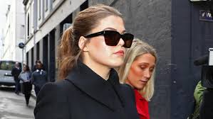 Expérimentation du cannabis thérapeutique en france : Belle Gibson Cancer Con Wrote Letter Detailing Huge Debts