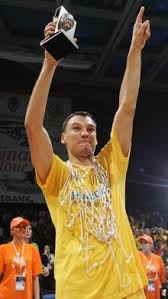 Per i nuovi giocatori registrati c'è un bonus di benvenuto fino a 100€. Basket Jasikevicius Racconta La Sua Leggenda