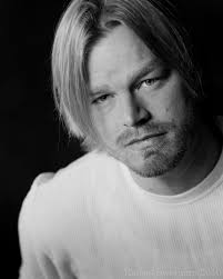 Headshots: Ian Hutton