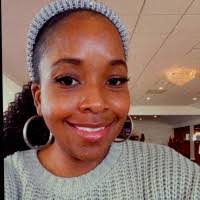 Angelique Williams's Instagram, Twitter & Facebook