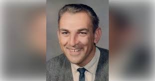 Chris Mcdevitt's Instagram, Twitter & Facebook