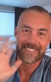 Hello dear click the link now to message me my love ❤️ ,  https://www.facebook.com/profile.php?id=61576481640316