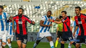 View cosenza calcio squad 2020/2021 and players, profiles players, images and featuring on tribuna.com. Pescara Cosenza 0 0 Il 2020 Dei Biancazzurri Si Chiude Con Uno Scialbo Pareggio