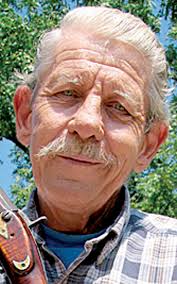 Witness tells of lies to FBI, gun room