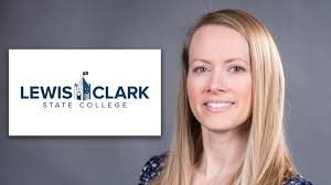 LC State's Kimberly Tolson Receives SBOE Outstanding Faculty Award