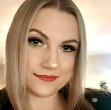 Charlotte Underwood International Medium