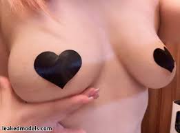 Dive into Yui Hiiragi's erotic realm - her fantasies realized