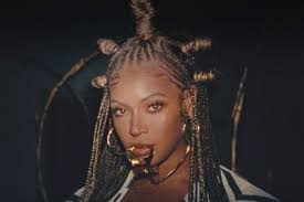 We already know that queen bey can pull off any and every look. The Best Beauty Looks From Beyonce S Black Is King