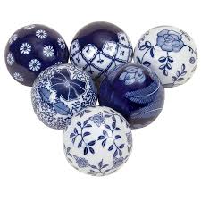 What kind of decor is blue and white? Pin On Bedroom Ideas