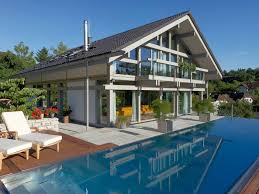 Huf Haus Art 5 Projektbeispiel 1 Traumhaus Von Huf Haus Energiesparhaus Mit Heller Fachwerkkonstruktion Grossen Glasflache Haus Design Architektur Hauswand