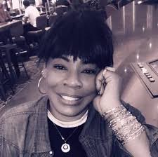 Casual day and formal night attire for a 7-night cruise