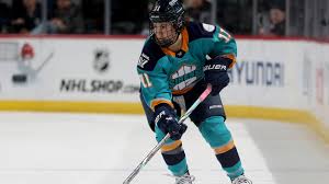 Esra Rabia Ünal watch peel it off