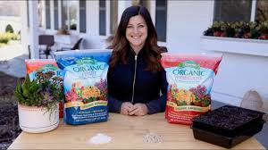 Vermiculite vs perlite has very intriguing uses! Espoma Perlite Vs Vermiculite Espoma