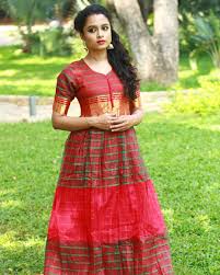 Try These Traditional Maxi Dresses On Next Festival Keep Me Stylish Blouse Designs Indian Maxi Dress Kids Dress