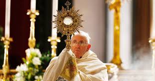 Para os cristãos católicos, corpus christi, expressão que vem do latim e significa corpo de cristo, é um dia dedicado à memória e à devoção à eucaristia. Corpus Christi O Que Significa E O Que Se Comemora No Feriado