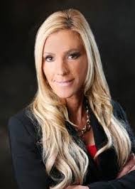 Cathryn Carroll's Instagram, Twitter & Facebook