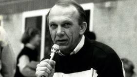 1969: Tausende von Zuschauern sind vom Umzug begeistert