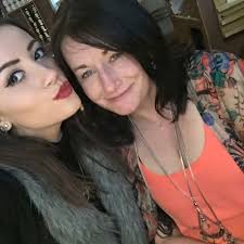 Julia Flanagan (@juliaflan)