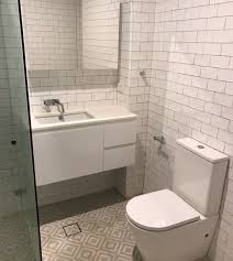 Browse bathroom and powder room designs and decorating ideas. 6 Interesting Bathroom Tile Ideas Oneflare