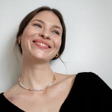 Cadena de nubes de Carla Collar de piedras preciosas en colores pastel