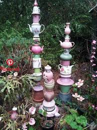 Pin By Tyia Shae On Future House Ideas Glass Garden Art Garden Art Diy Garden Crafts