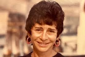 Lorraine Alexander's Instagram, Twitter & Facebook