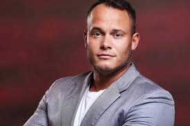 Televizi A 11 plně ovládli Aleš Zavoral a Daniel Šopov — Médiář