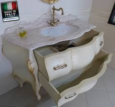 Personalizza la tua soluzione tra mobili bagno moderni componibili con lavabo singolo o doppio, in legno, bianchi o colorati. Offerta Mobile Bagno Classico Julia In Stile Retro Con Top In Marmo Rosa In Vendita Online