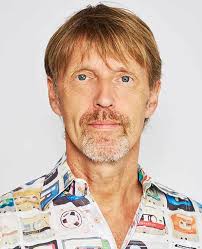 Learning from real actors