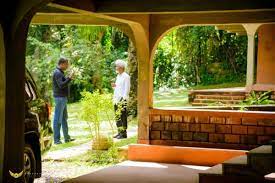 Who is wole soyinka and what is he known for? Inside Wole Soyinka S Abeokuta Forest House Decorhubng