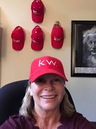 Good afternoon! My husband has brought up the idea of moving to Florida as  he doesn't see a future here for our three young children. I'm hesitant as  Canada has always been