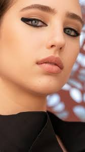 🖤 N I N A 🖤 #makeup , _, Bruma Savia, Balsamo Caracol , Corrector Inicio  , Polvo Fijador , Contour Suave , Iluminador Soleil Powder, Paleta Sombras  ABC, Delineador Black Cat, Máscara Princesa, Labial ...