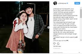 Permasalahan bermula sejak beberapa jam yang lalu, sang istri yang bernama henny rahman memutuskan untuk mengunggah foto terbaru tanpa mengenakan hijab. Dear Nathan The Series Tamat Syifa Hadju Unggah Foto Berdua Zikri Daulay Tabloidbintang Com