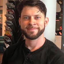 Hi folks, What would be an easy software to use to begin designing SVGs? I  have a Xtool M1. Any advice appreciated.