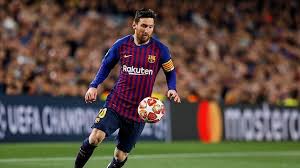 The argentine superstar sent the footballing world into meltdown little less. Messi S Barcelona Debut Marks 15 Years