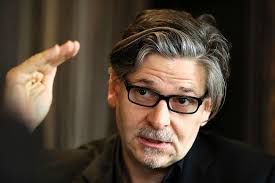 Jan-Werner Müller: "Lo peor de los populistas es su animadversión al  pluralismo"