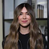 Nicole Pappas's Instagram, Twitter & Facebook