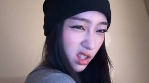 人得停止過度自戀+發瘋