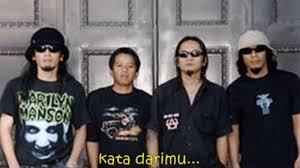 Ada yang lain di senyummu yang membuat lidahku gugup tak bergerak. Kunci Gitar Dan Lirik Lagu Pelangi Di Matamu Oleh Jamrud Okezone Celebrity
