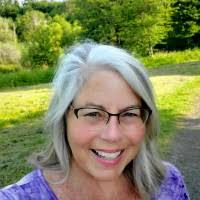 90+ profilů „Thiessen“