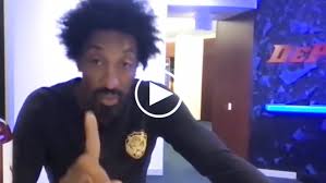 Scottie, 55, broke the news on instagram, sharing a slideshow of photos of. Xchrnxlam0h8vm