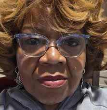 I had too much fun making this video with all my friends and family!!  “Amazing” feat @djkhaled is out NOW!!🔥🔥🔥🔥