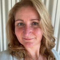 200+ "Helena Mann" profiles