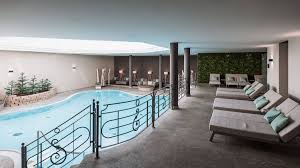 Holiday at the 4-star Hotel Montis (Schönblick) in Riscone ⁝ Brunico