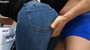 I Met Stepmom in the Bathroom with Her Stunning Ass: Jeans Amateur Porn |  xHamster
