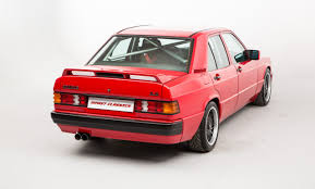Https Delessencedansmesveines Com 2018 05 Brabus 190e 3 6s Lightweight Hommage A Bodo Mercedes Benz 190e Voiture Vintage Mercedes Benz